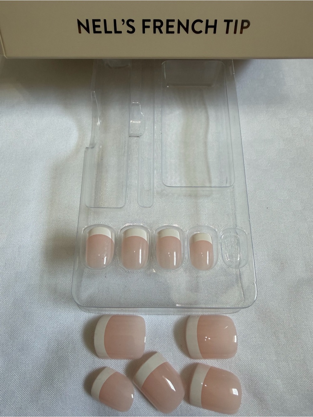 Red Aspen Dashes-extra nails - Picture 11 of 15